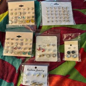 Lot of tiny stud earrings